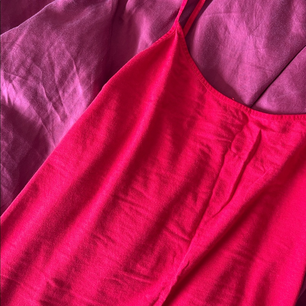 Time and Tru Red Women's Camisole